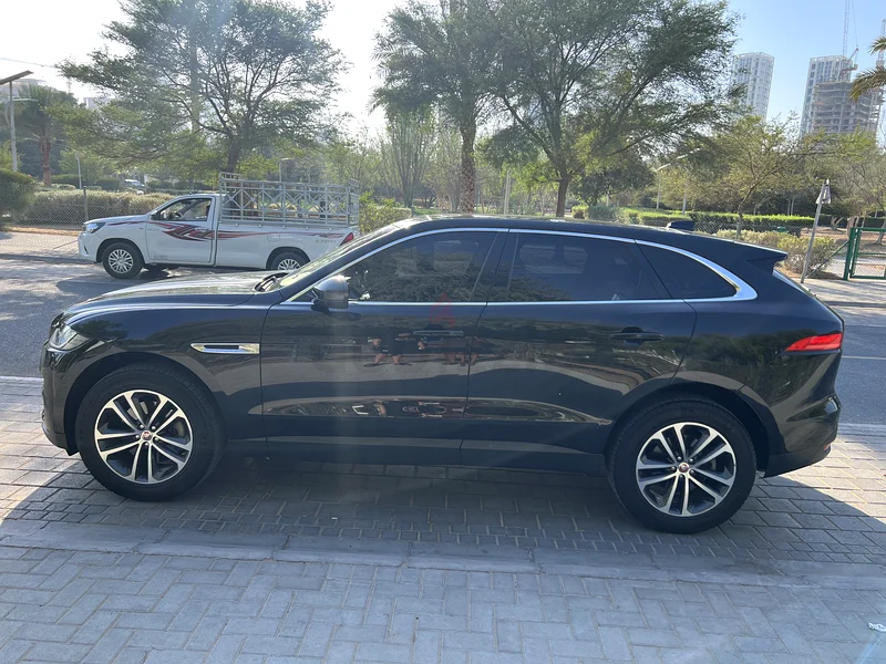 JAGUAR F PACE | GCC SPECS | 201763222311819394111