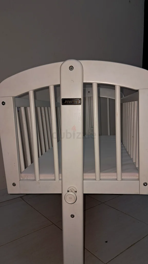Charming White Cradle for Your Little One63205364062339113