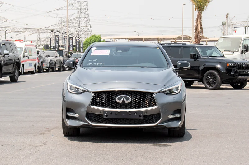 إنفيني Q30 سبورت إسنشال - 2.0 لتر، من كوريا، بدون حوادث63135492288387111