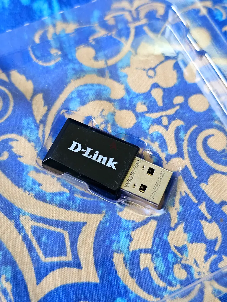 D-Link Wireless AC1300 USB Wi-Fi Adapter63255525372675117
