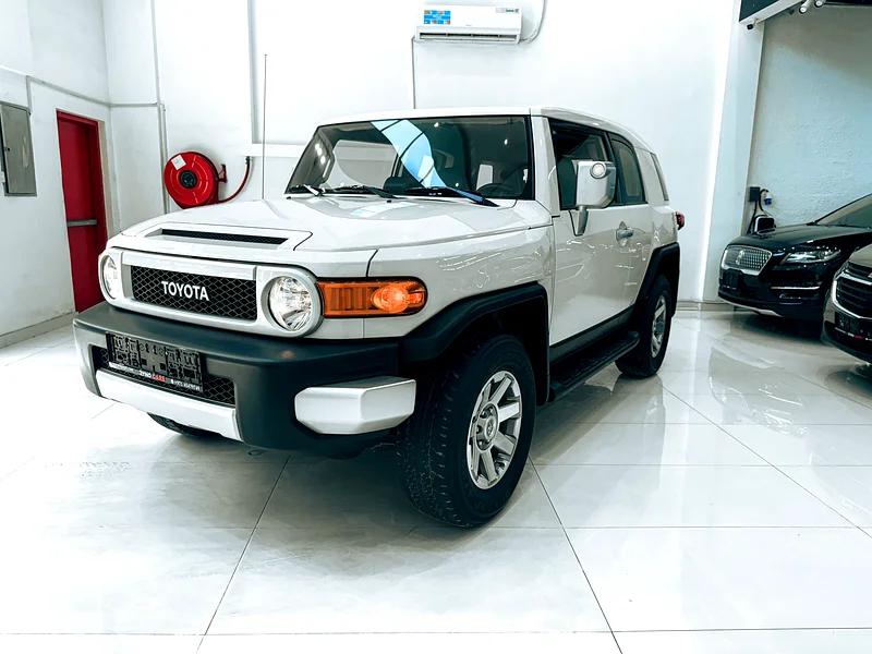 2021 Toyota FJ Cruiser 4.0L V6 // EMI Starting from 2,060 AED63157441881859111