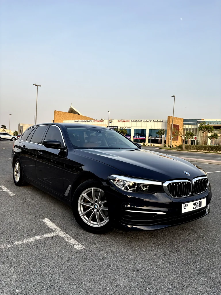 BMW 520i / 2018 / GCC/ AGENCY MAINTAINED/ 2KEYS63142584287745111