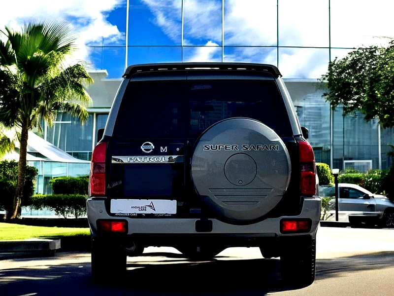 AED 2,950 PM |NISSAN PATROL SUPER SAFARI  4.8L I6 | GCC | MT | UNDER WARRANTY |0% DOWNPAYMENT63148163811074113