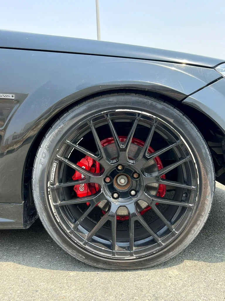 Mercedes Benz C300 4-Matic 2010 Model with AMG Body Kit63158338860929113