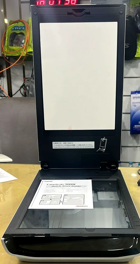 Canon CanoScan 9000F: High-Quality Film Scanning For Sale63256597883010111