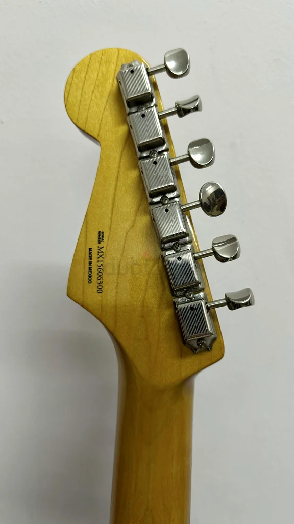 Sale or Trade Fender Classic Series ‘60s Stratocaster 2015 Lake Placid Blue63206871822210113