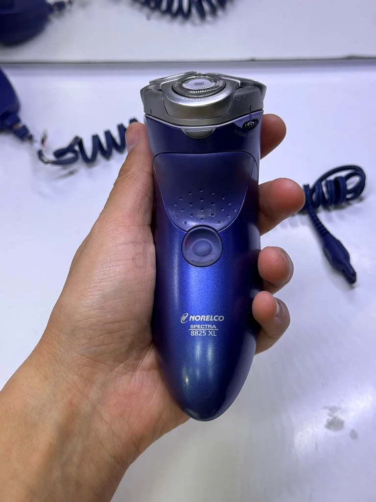 Original Philips Norelco Spectra 8825 XL electric shaver63243187131649111