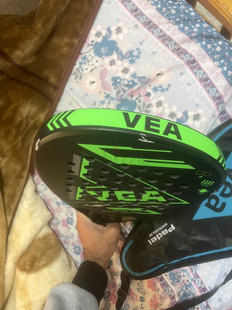 VEA Padel Racket -Carbon Fibre /  Diamond Pro63169933482371114