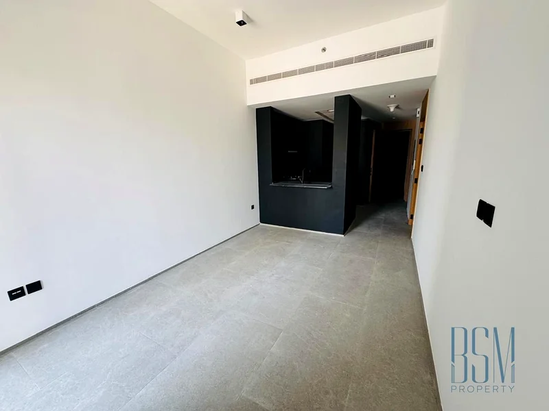 Unfurnished | With Balcony | Community View63788865461762111