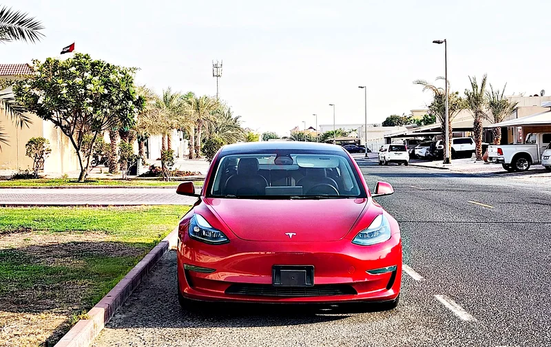 Tesla Model 3 202363176169285377112