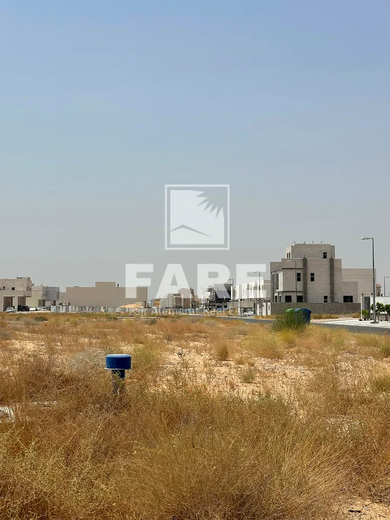 للبيع، قطعة أرض مملوكة بالكامل لجميع الجنسيات العربية63183716270082111