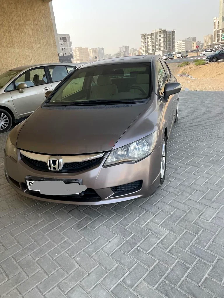 HONDA CIVIC 2010( FULL OPTION )63135975175681113