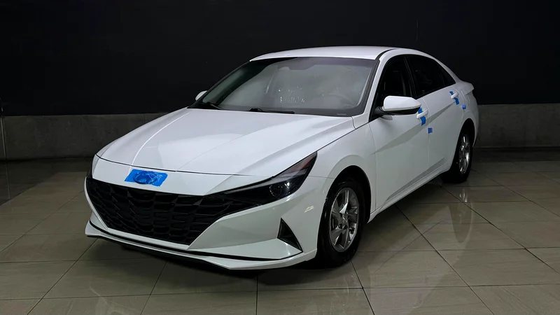 Hyundai Elantra SE 2021 White #04956363169914914563114
