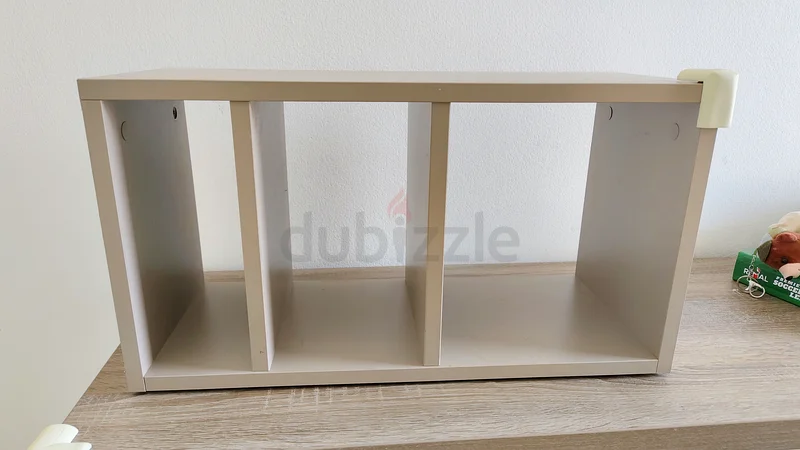 Small bookshelf by ikea63220328394370112