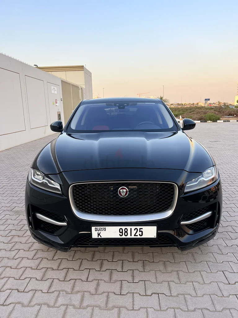 Jaguar F pace 2020 model R sport excellent condition 1 owner no accident no paint63222311914497112