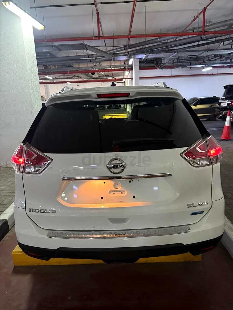 Nissan rogue SV63148164279554114