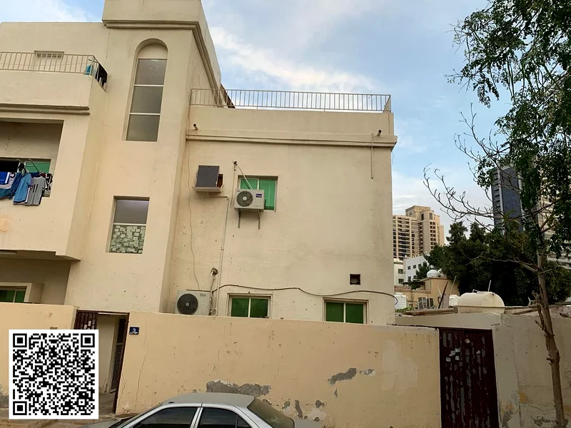 G+2 Building For Sale in Cheapest Price With Good Rental Income Hot Offer Prime Location of Rashidi63250792828546111