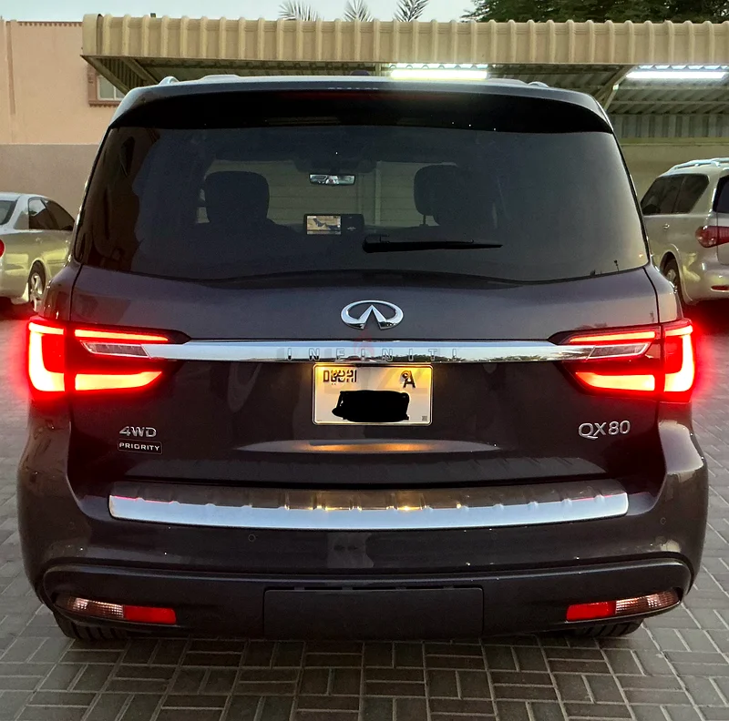 Infiniti QX80 2024 62,488 km American specification. Clean inside and out. No major accidents or incidents.63158802868609112