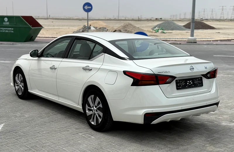 2019 Nissan ALTIMA S with low mileage in perfect condition63168031703554113