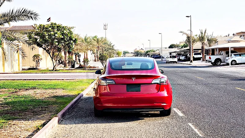 Tesla Model 3 202363176169285377111
