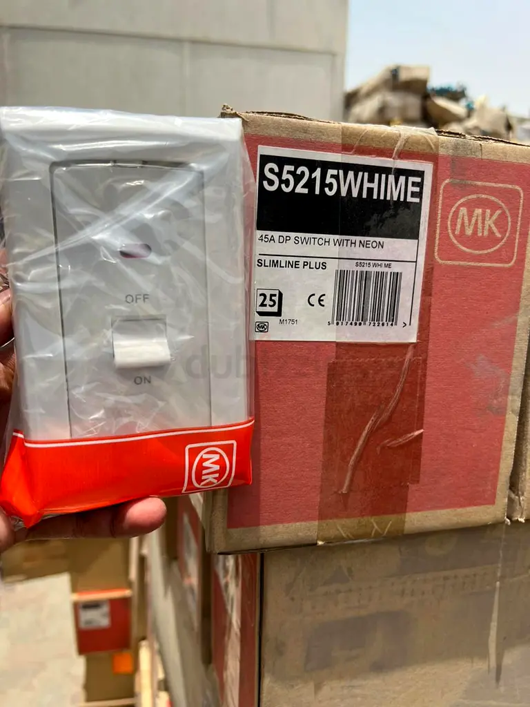 مفتاح إضاءة عالي الجودة من طراز MK 45A S5215 WHIME متوفر للبيع!