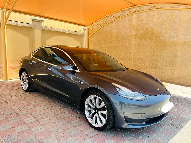 2020 Tesla 363175258568194111