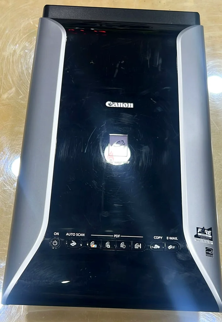 Canon CanoScan 9000F: High-Quality Film Scanning For Sale632565978830101128