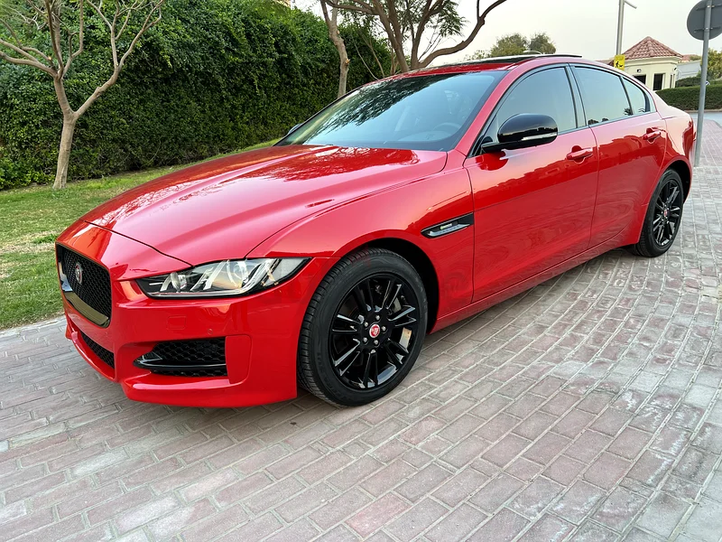 جاكوار XE 2019 حالة فائقة والرائعة63221824703107111