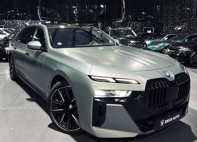 بي إم دبليو i7 xDrive60 – موديل 2022 | المواصفات الأوروبية | السيدان الفاخرة الكهربائية الرائدة63161067451906111