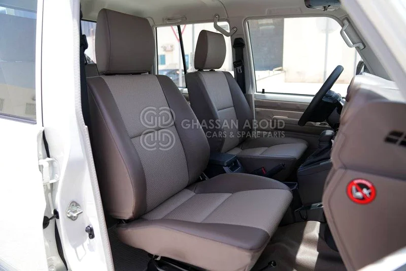 تويوتا لاند كروزر 70، بيك أب بمقصورة مزدوجة، ديزل، موديل 202563167094914433114