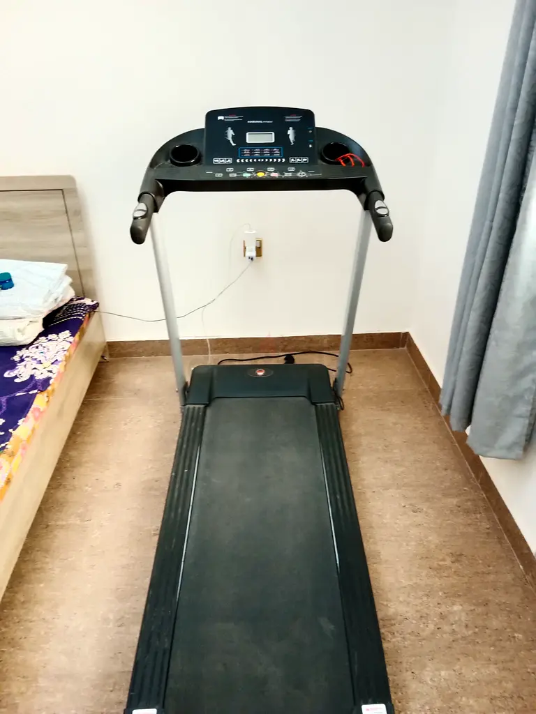 Treadmill63240630985218112