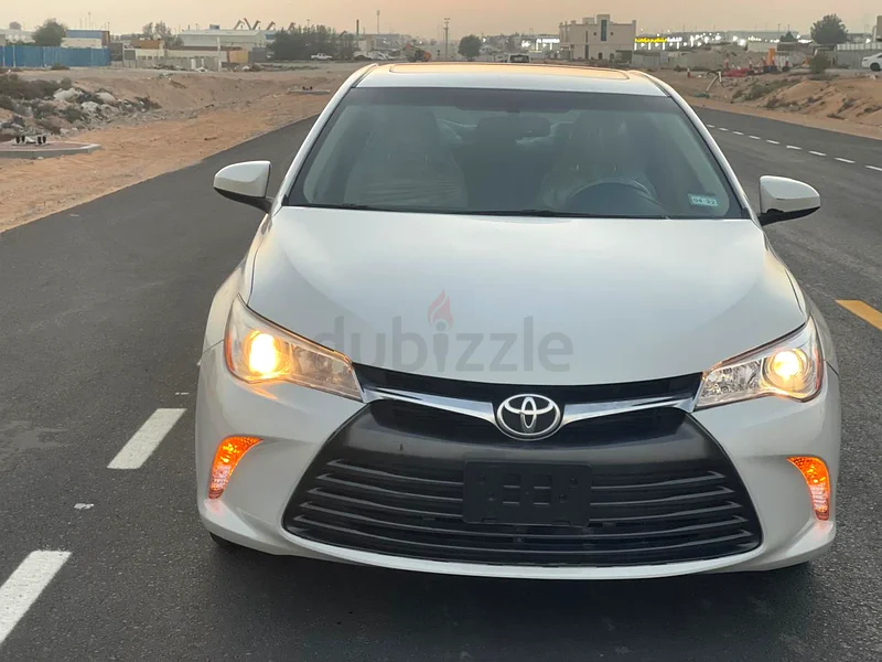تويوتا كامري XSE خيار كامل63146743688323111