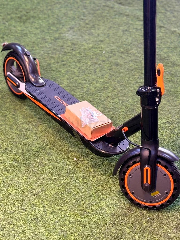 Kugoo Pro – Lightweight Urban Ride with Smooth Control!63169472879875114