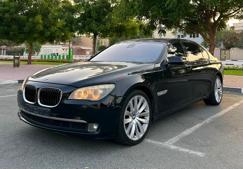 BMW 750Li63160610410883111