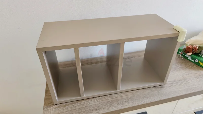 Small bookshelf by ikea63220328394370111