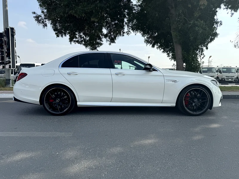 MERCEDES E63s 2018 full option FRESH JAPAN IMPORT63143048068483113