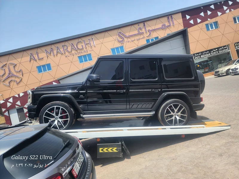 Wenash towing service offers vehicle recovery and transportation within and outside the UAE at the best prices, with VIP service available 24/7.63178441356673114