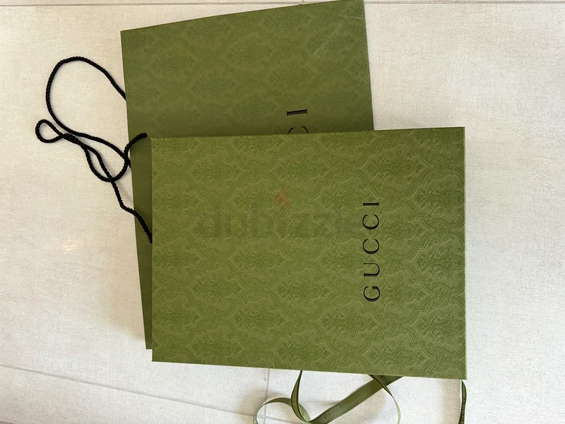 Gucci T-shirt original size L63241130896642113