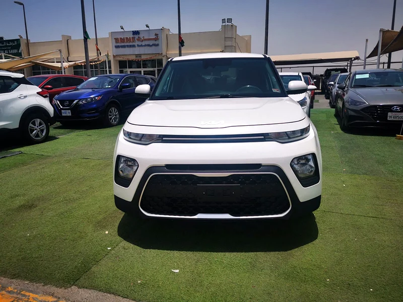 Kia Soul ** 2022 ** | EX ** | ** Very Clean Car ** | Milky White ** |63171297253633112