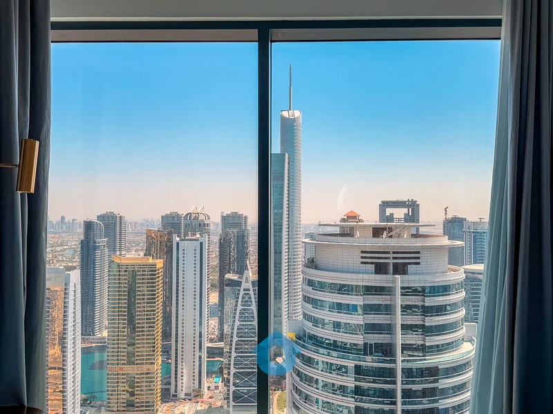 عرض الصيف: فاخر مع إطلالة على عين دبي63817807186178114