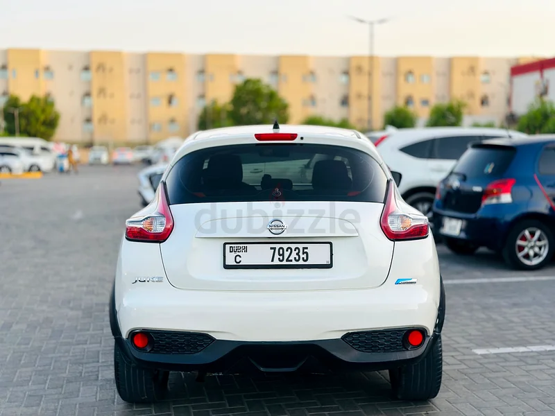 نيسان جوك 1.6 SV موديل 2015، منطقة الخليج، حالة جيدة، لا حوادث، تشغيل بالضغطة، موديل متوسط63167092347649114