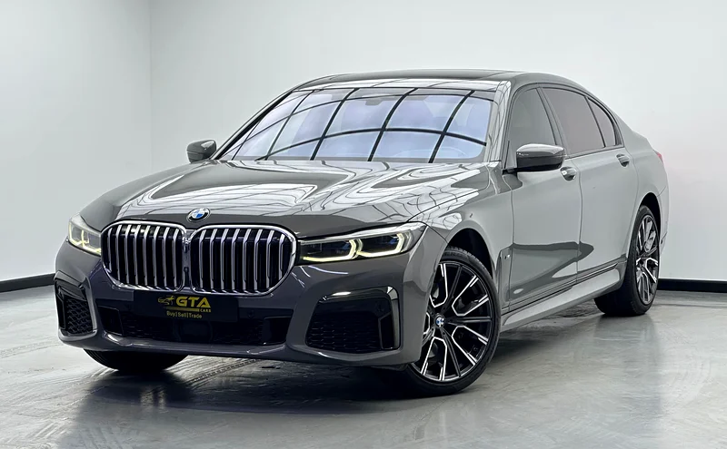 سيارة BMW 730Li M-Sport لعام 2021، ضمان BMW حتى عام 2026، حزمة صيانة BMW حتى عام 2028، سجل صيانة BMW الكامل، خليجية632292799578901120