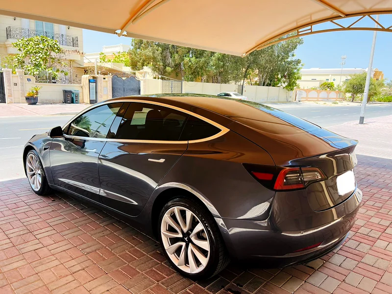 2020 Tesla 363175258568194114