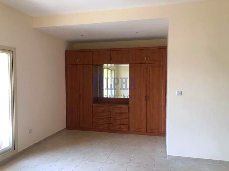 High Floor| Spacious Studio |Near the Mall63858882185729112