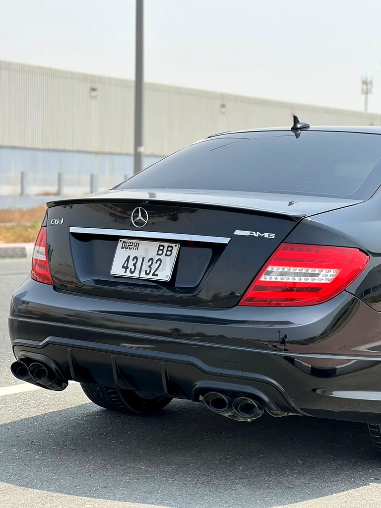 Mercedes Benz C300 4-Matic 2010 Model with AMG Body Kit63158338860929114