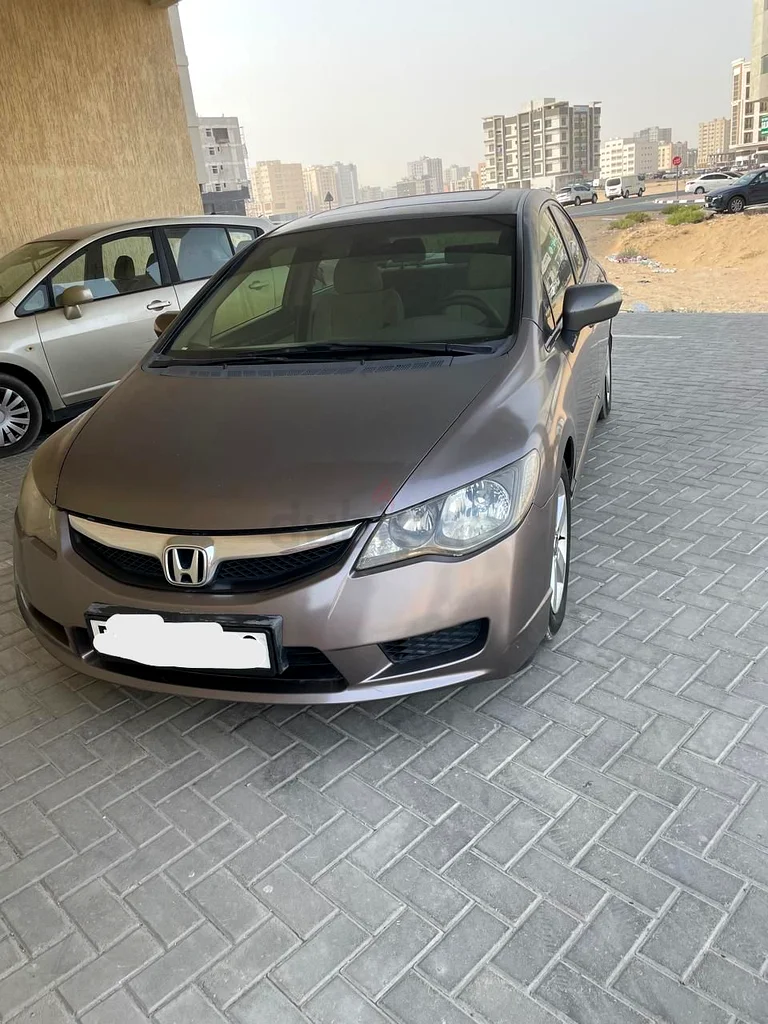 HONDA CIVIC 2010( FULL OPTION )63135975175681112