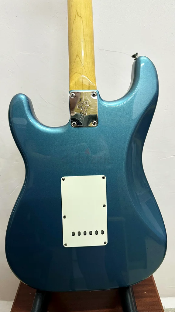 Sale or Trade Fender Classic Series ‘60s Stratocaster 2015 Lake Placid Blue63206871822210114