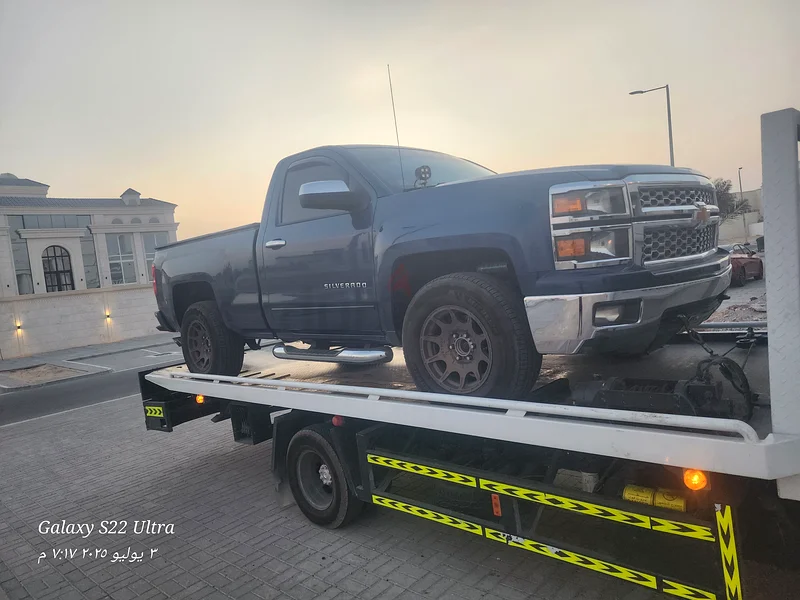 Wenash towing service offers vehicle recovery and transportation within and outside the UAE at the best prices, with VIP service available 24/7.63178441356673113