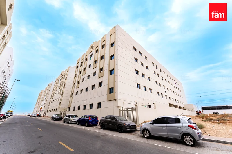 معسكرات عمالية حصرية ذات عائد استثماري مرتفع63823285149571112