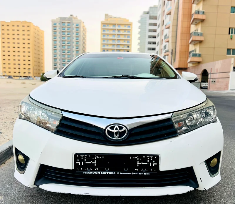 TOYOTA COROLLA 2.0 | 60th YEAR EDITION | BEIGE LEATHER | KEY START63146742818947111